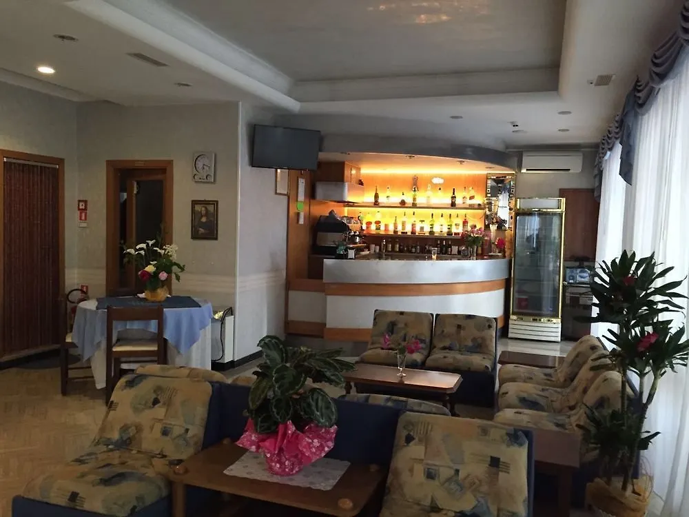 Hotel Arno Misano Adriatico