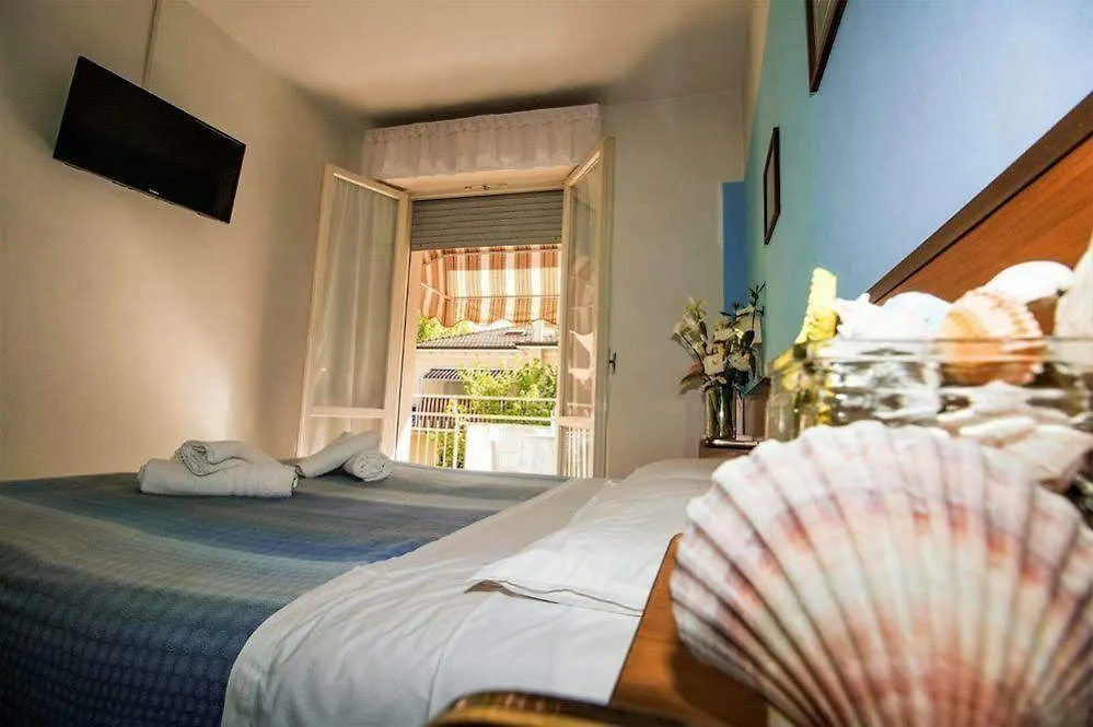 **  Hotel Arno Misano Adriatico Italy